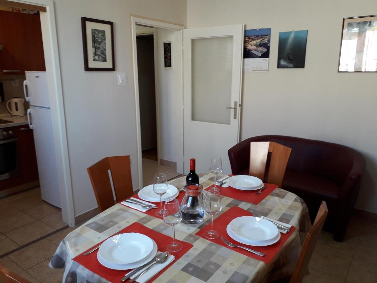 Apartments J&R Babara Biograd Na Moru Exterior foto
