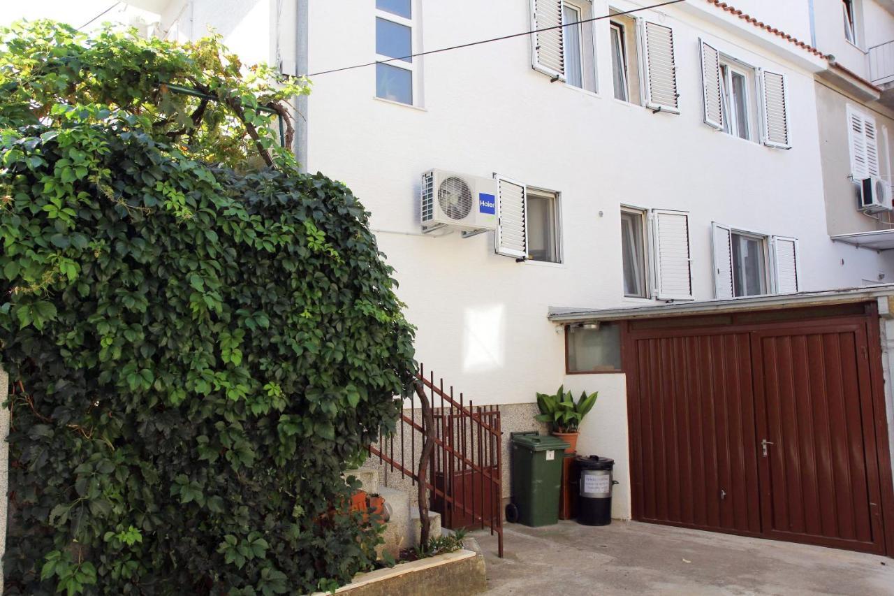 Apartments J&R Babara Biograd Na Moru Exterior foto